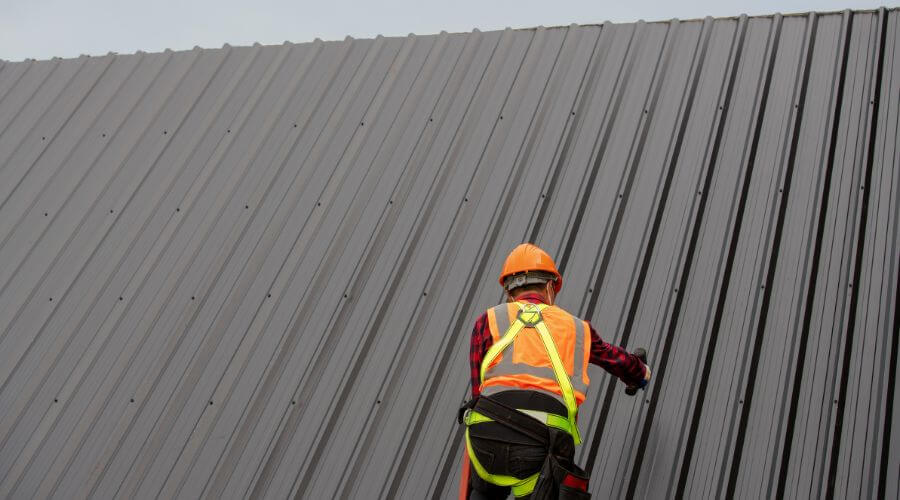 Expert Emergency Roof Repairs services in Stevinson, CA
